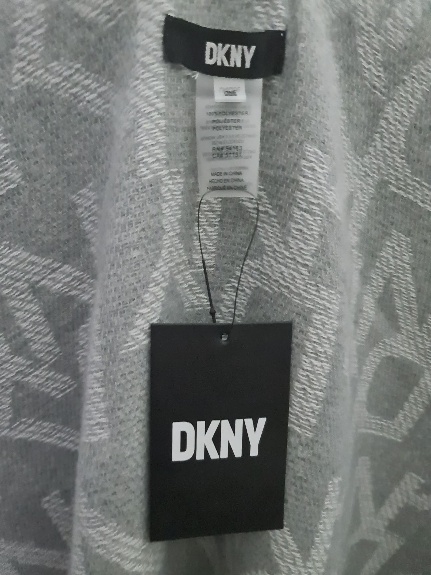 Szal duży DKNY ala poncho