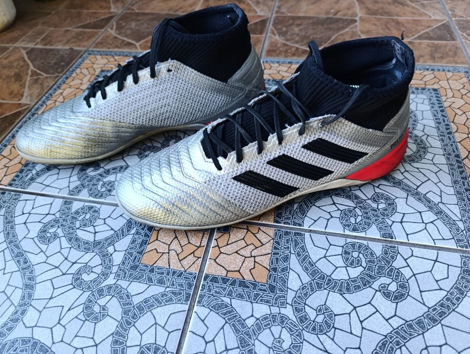 Adidas predator 43p. Чоловічі сороконіжки, футзалки.
