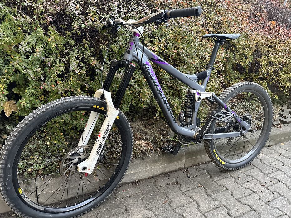 Mondraker freeride bomber e13, race face, fox