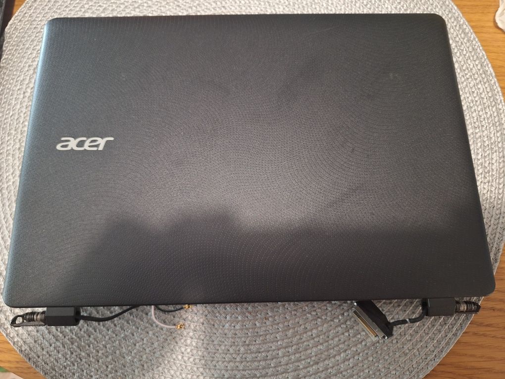 Matryca z ramką i zawiasami Acer Aspire ES1-111