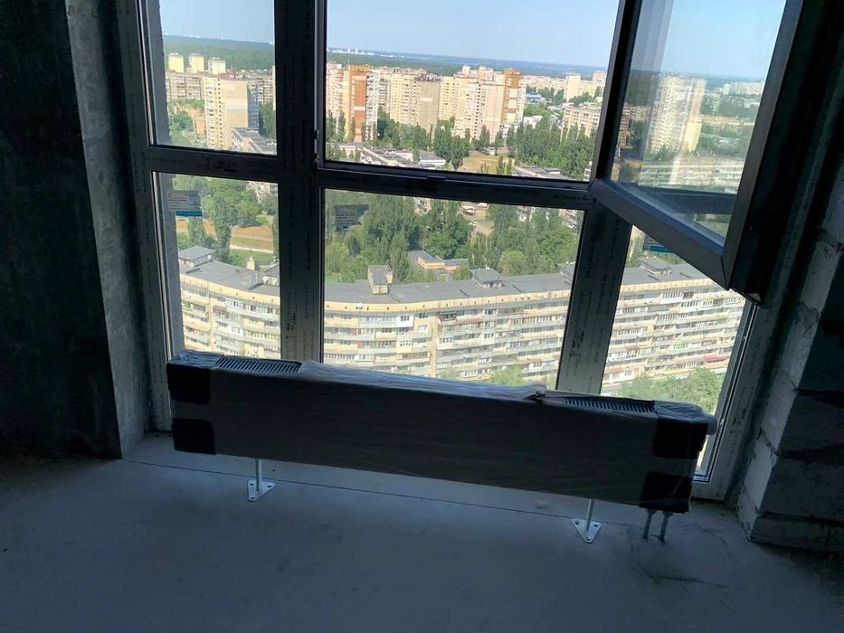 Продам  дворiняну 3-кімнатну квартиру  ЖК "Варшавський Плюс"