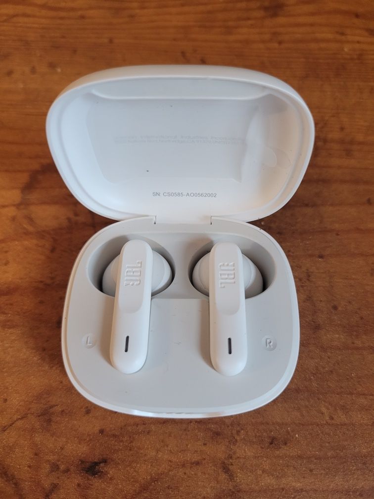 Słuchawki Jbl Wave Flex.