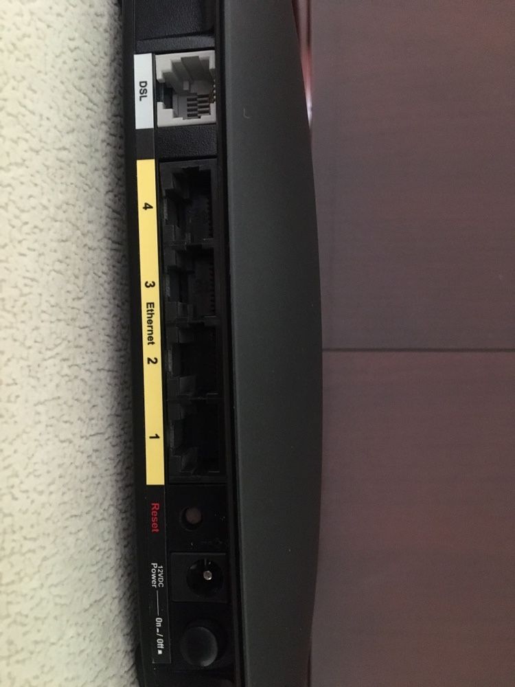 router Linksys Cisco WAG120N