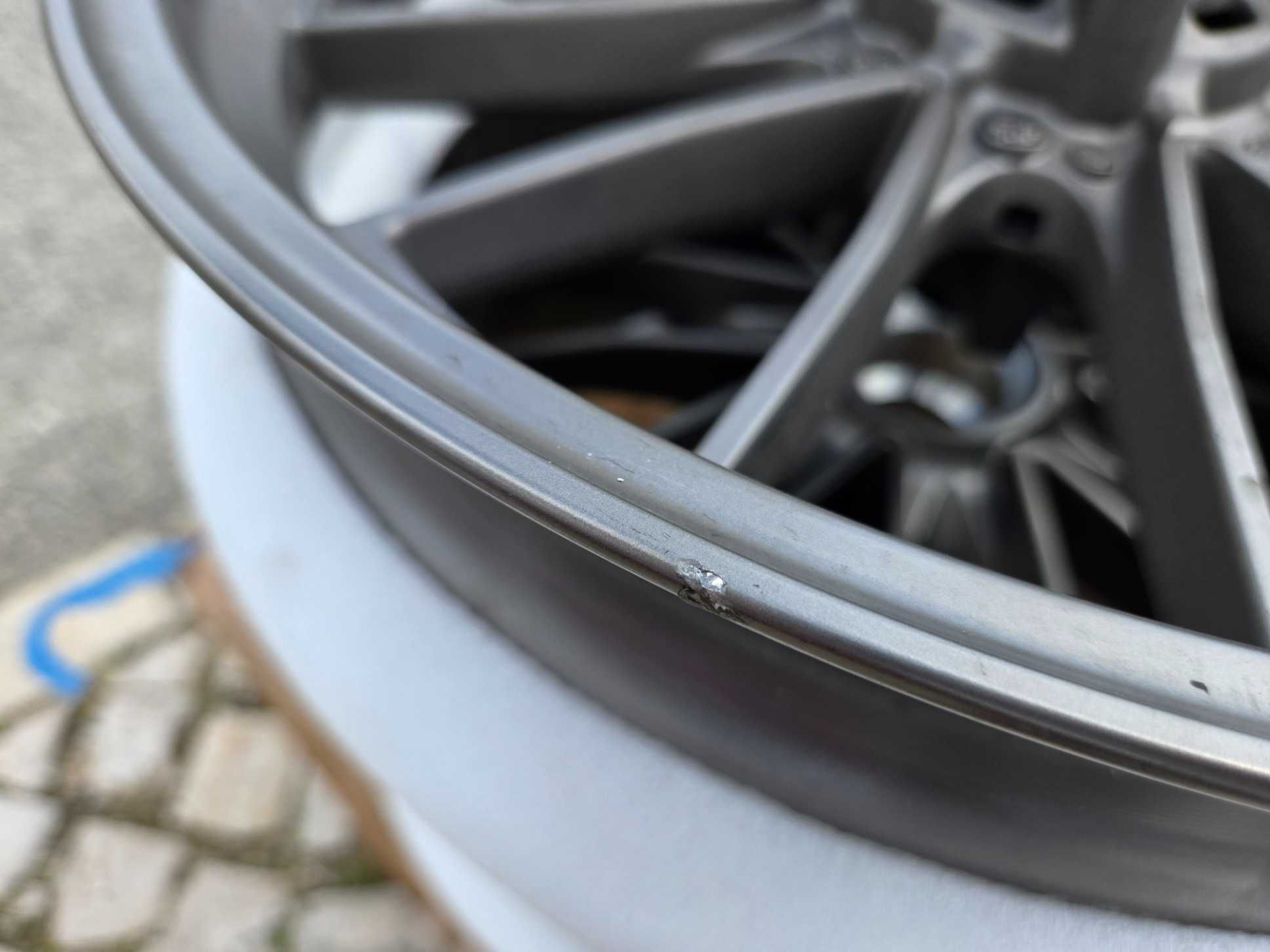 Ducati XDiavel Rodas Dianteira e Traseira