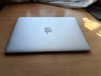 MacBook Air 13 2015 8/128 есть коробка и чек