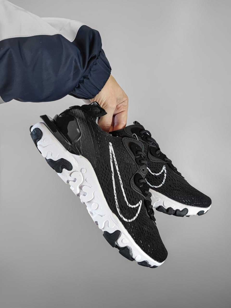 Nike React Vision Black/White