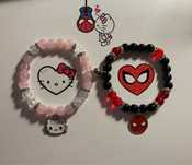 Bransoletki dla par hello kitty x spiderman sanrio