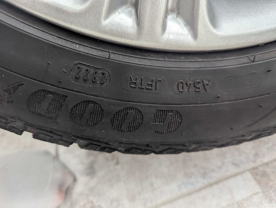 BMW 225/50 R17 393 стиль диск з гумою і датчиком тиску