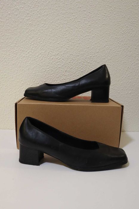 Sapatos Copitraje pretos para traje académico Português em pele, 38