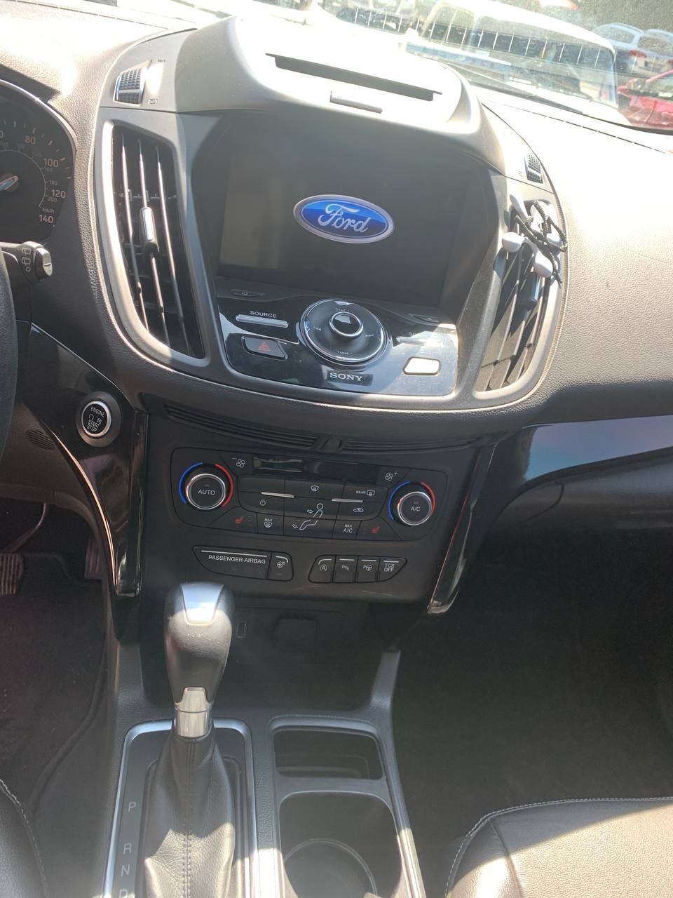 Ford Escape Titanium 2016-2017