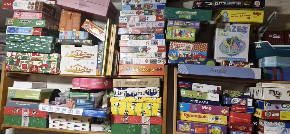 Настольные игры haba, monopoly, сортера, мозайку, пазлы