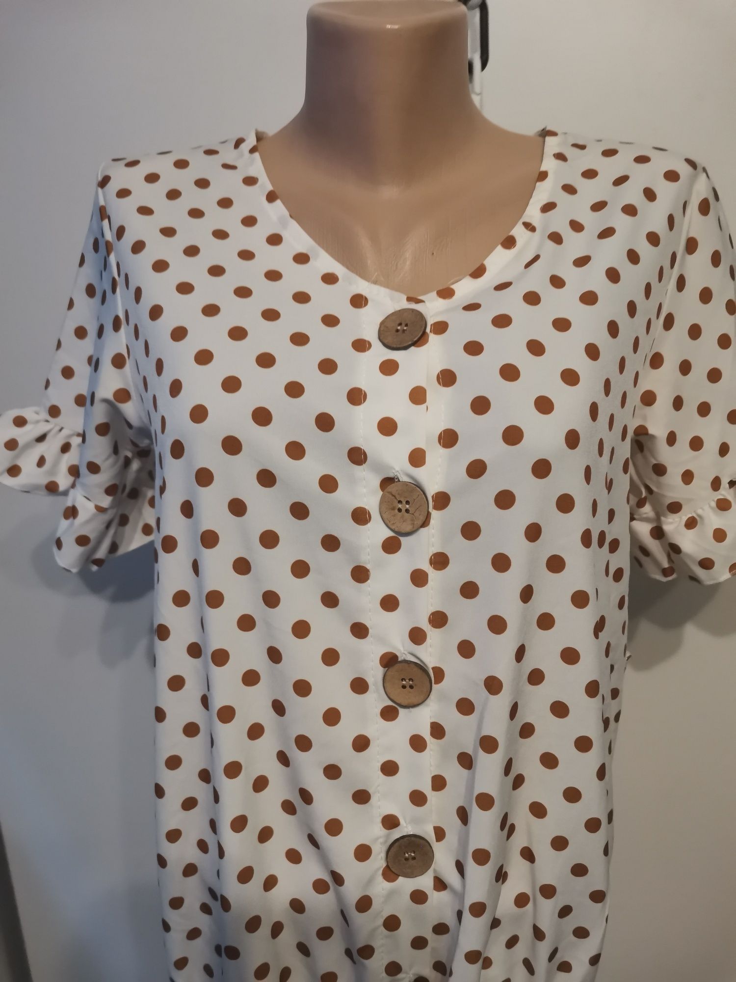 Sukienka damska Lily Rose rozmiar uniwersalny S-L, grochy, guziki