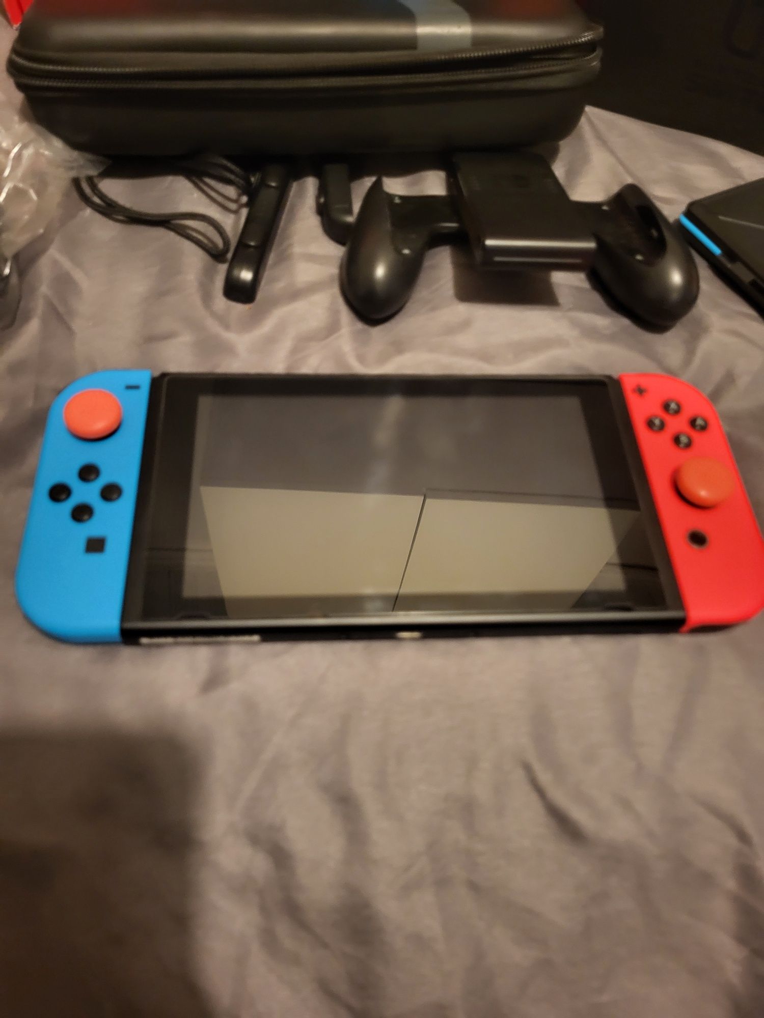 Nintendo Switch com acessórios