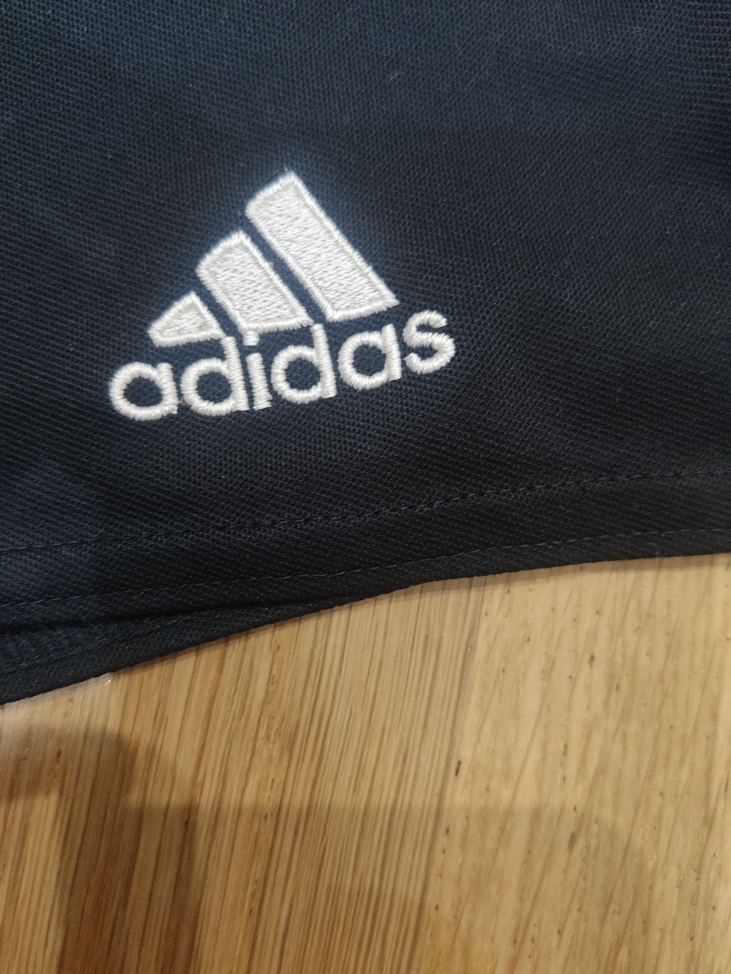 Spodenki sportowe adidas 140 cm