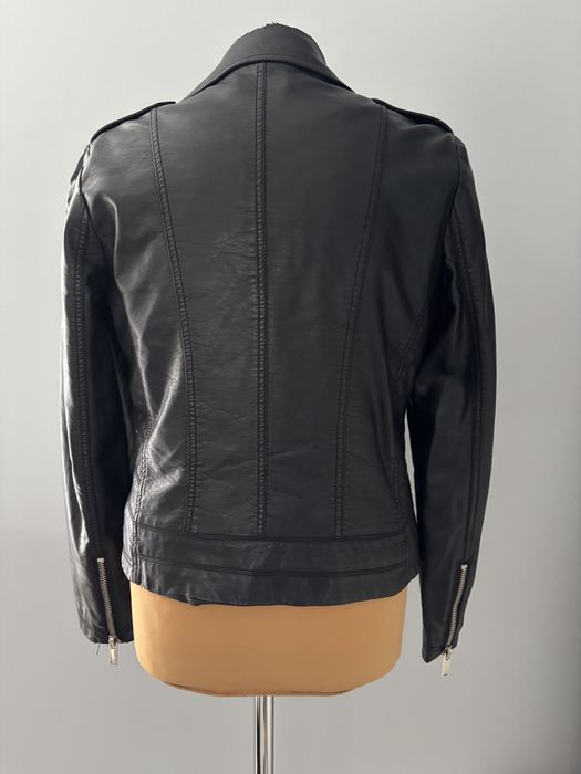 Damska kurtka skórzana czarna ramoneska w r.M