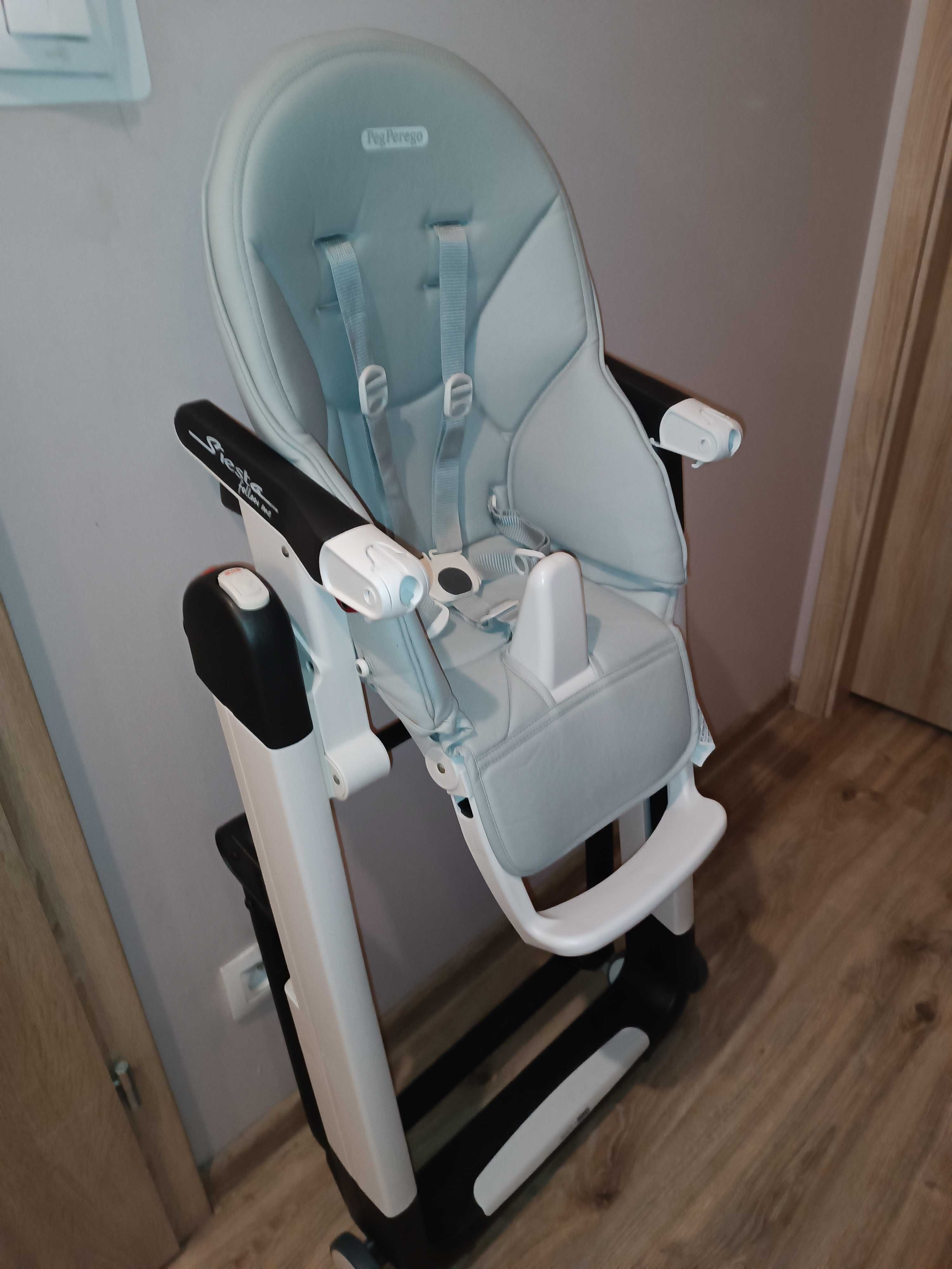 Krzesło do karmienia Peg Perego. Minimalnie używane. Pomoc z dostawą.
