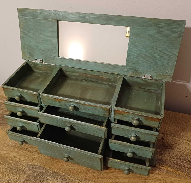 Szafeczka szkatułka drewniana na biżuterię lub drobiazgi