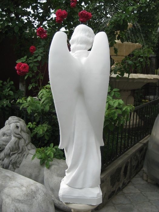 Скульптура ангела из высококачественного бетона