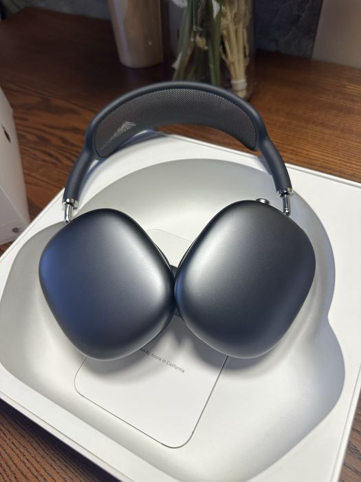 Навушники Air Max першого покоління