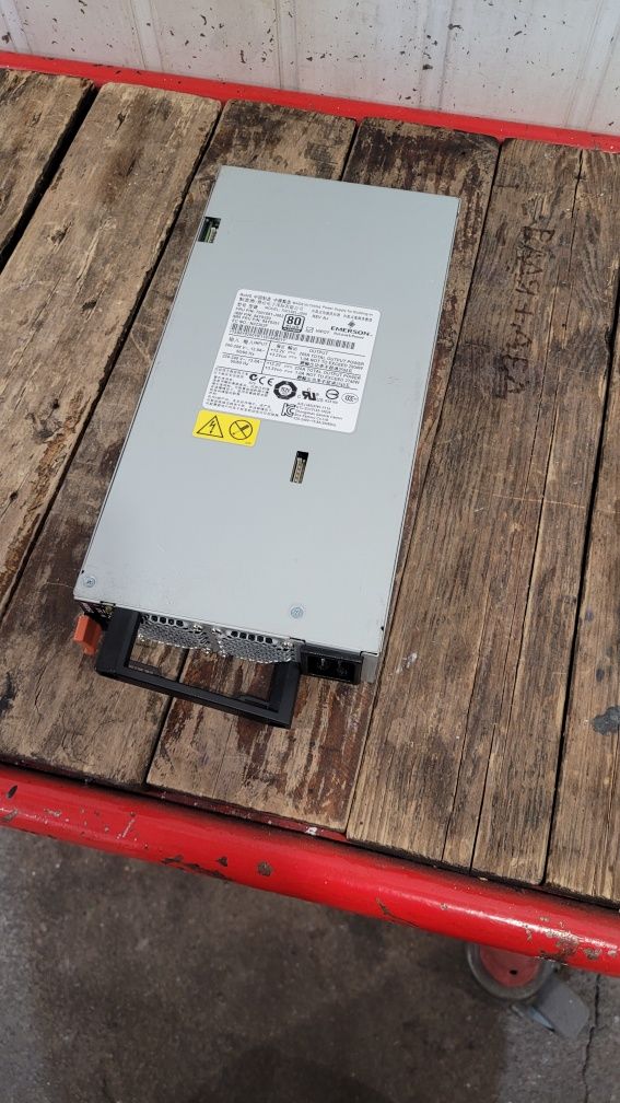 Блок питания EMERSON 2500W.