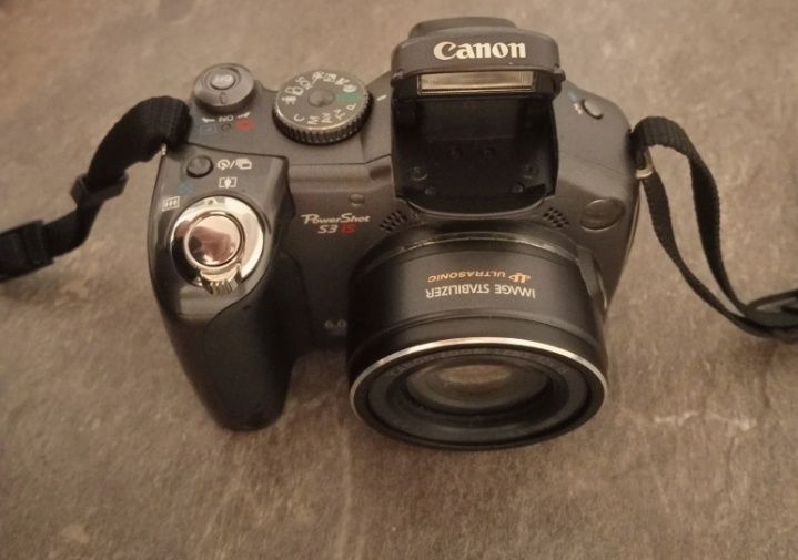Aparat cyfrowy Canon