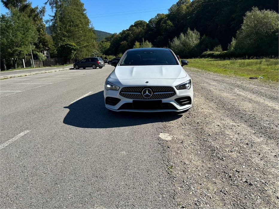 Mercedes-Benz CLA 220 4Matic 7G-DCT AMG Line