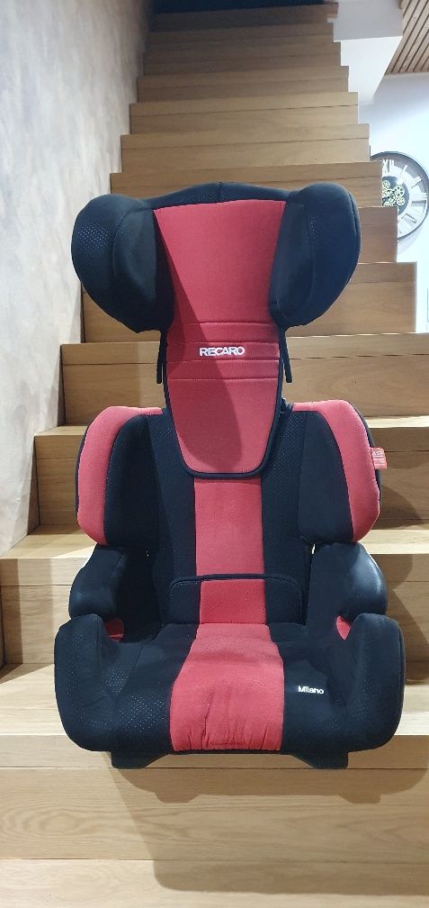 Fotelik RECARO 15-36 kg