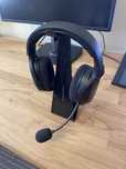 Auscultadores gaming RAZER Barracuda