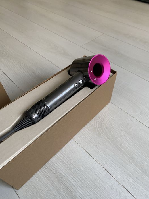 Фен Dyson supersonic hd07