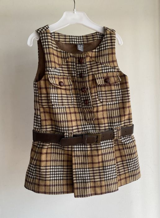 Vestido com padrão da Zara Kids