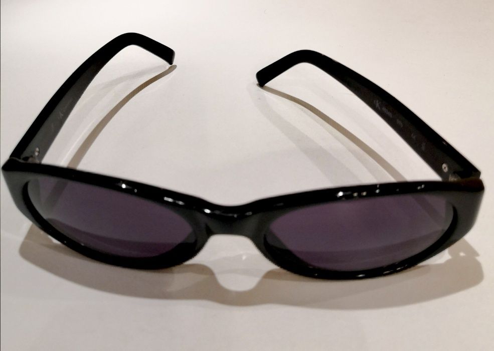 Sprzedam okulary przeciwsłoneczne Calvin Klein CK4034s 135 /oryginalne