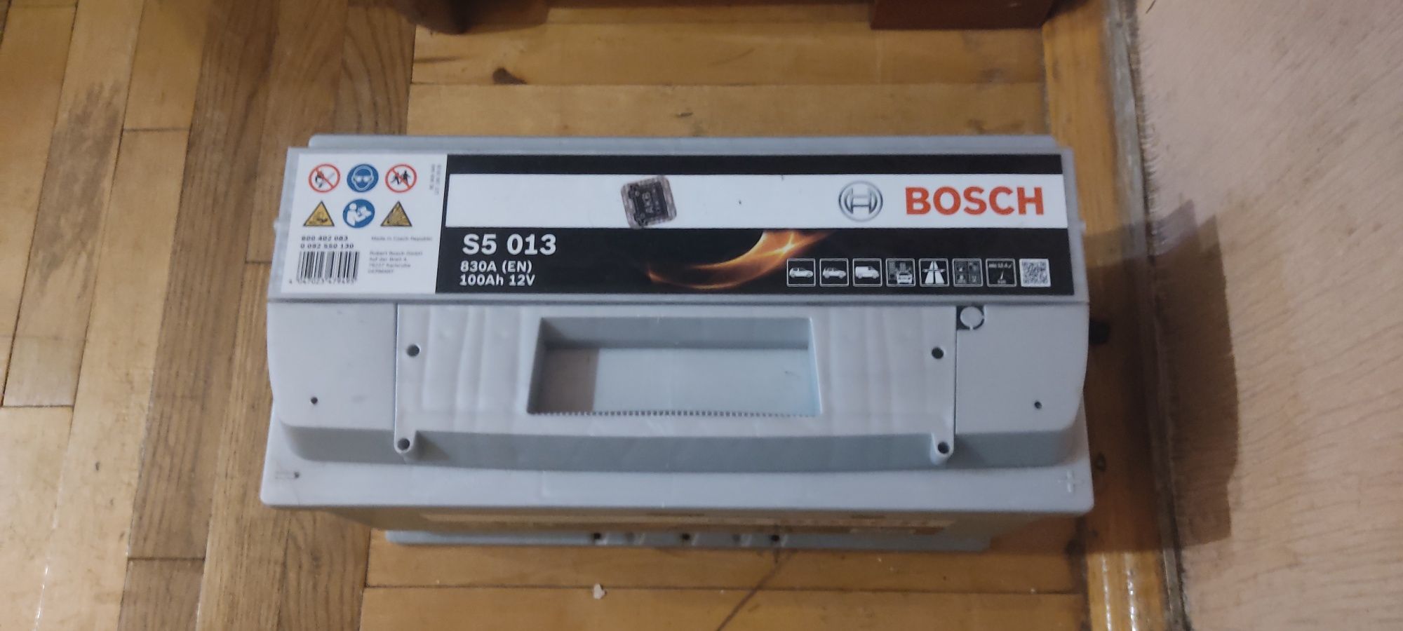 Акумулятор Bosch S50 100