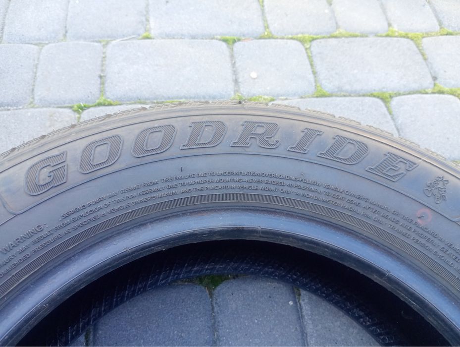 Резина Goodride 185/65R14 комплект зима