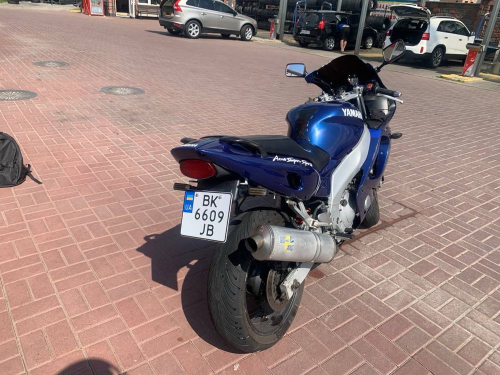 Yamaha YZF-600r 2001