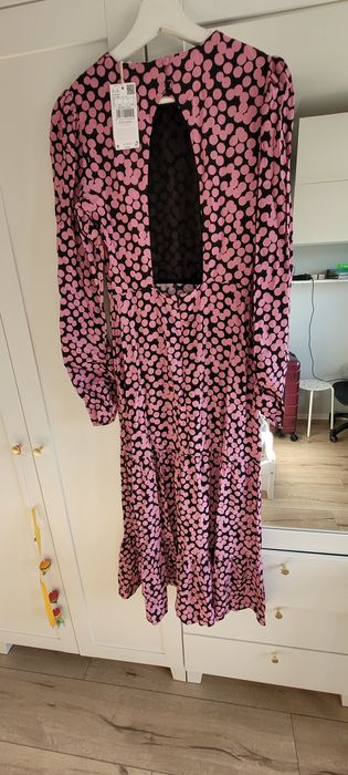Nowa sukienka Mango z metką rozmiar S