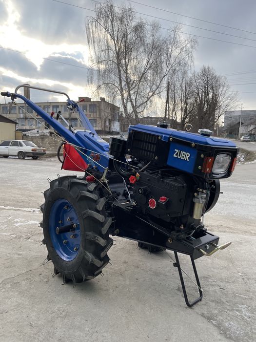 Доставка безкоштовна Мотоблок Zubr 8кс