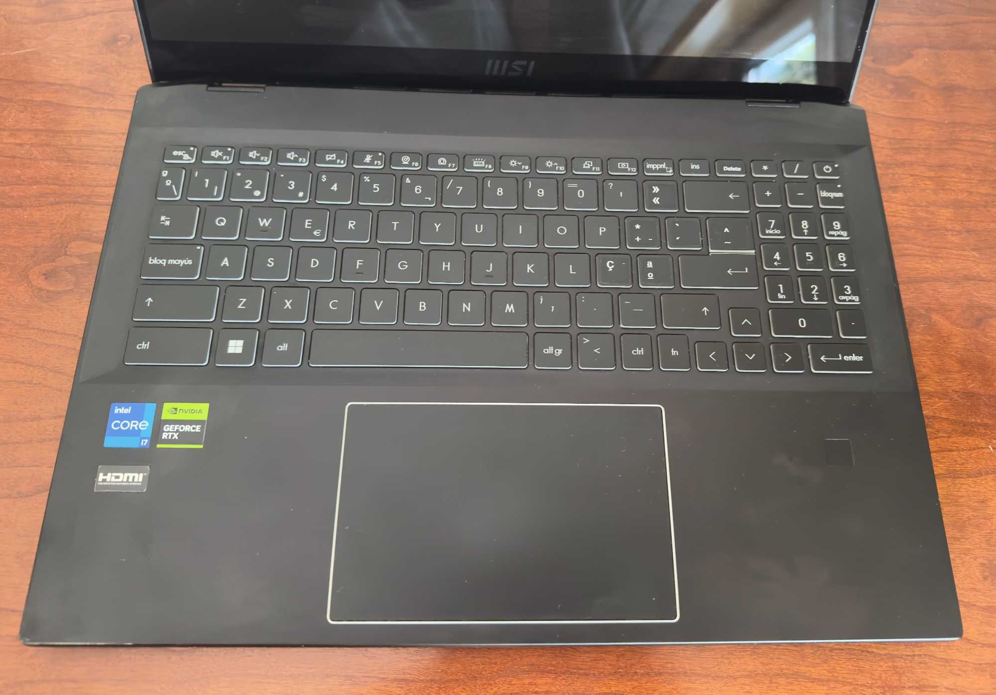 MSI Summit E16 Flip 16" 2.5K Tactil|i7-1360P|32Gb Ram|Ssd 1Tb|RTX4050|