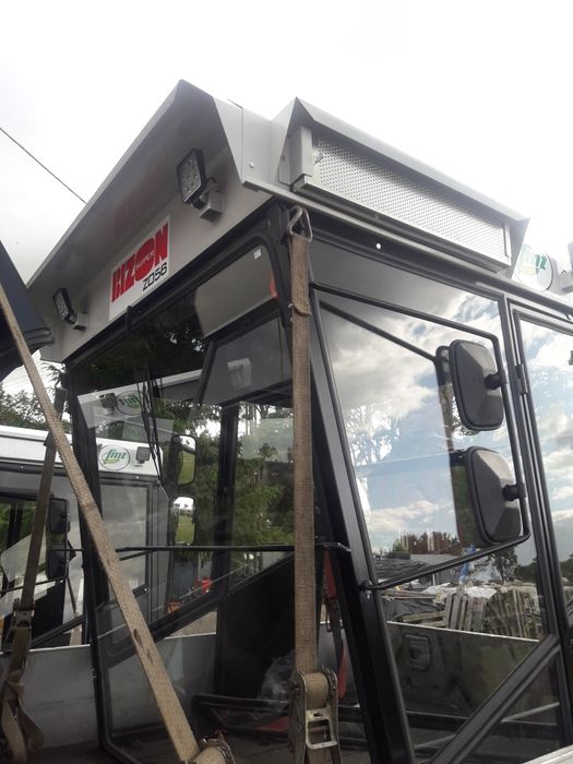 Kabina kabiny Ursus C-330 C-360 Mf Bizon T-25 sadownicze