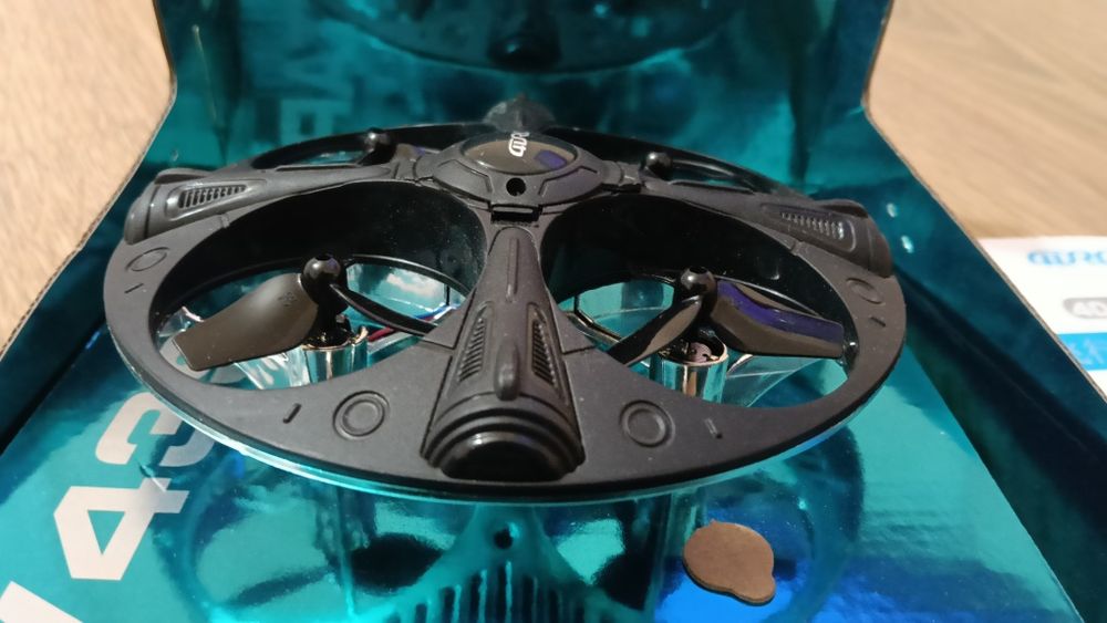 Дитячий інопланетний іграшковий дрон UFO на пульті підсвітка