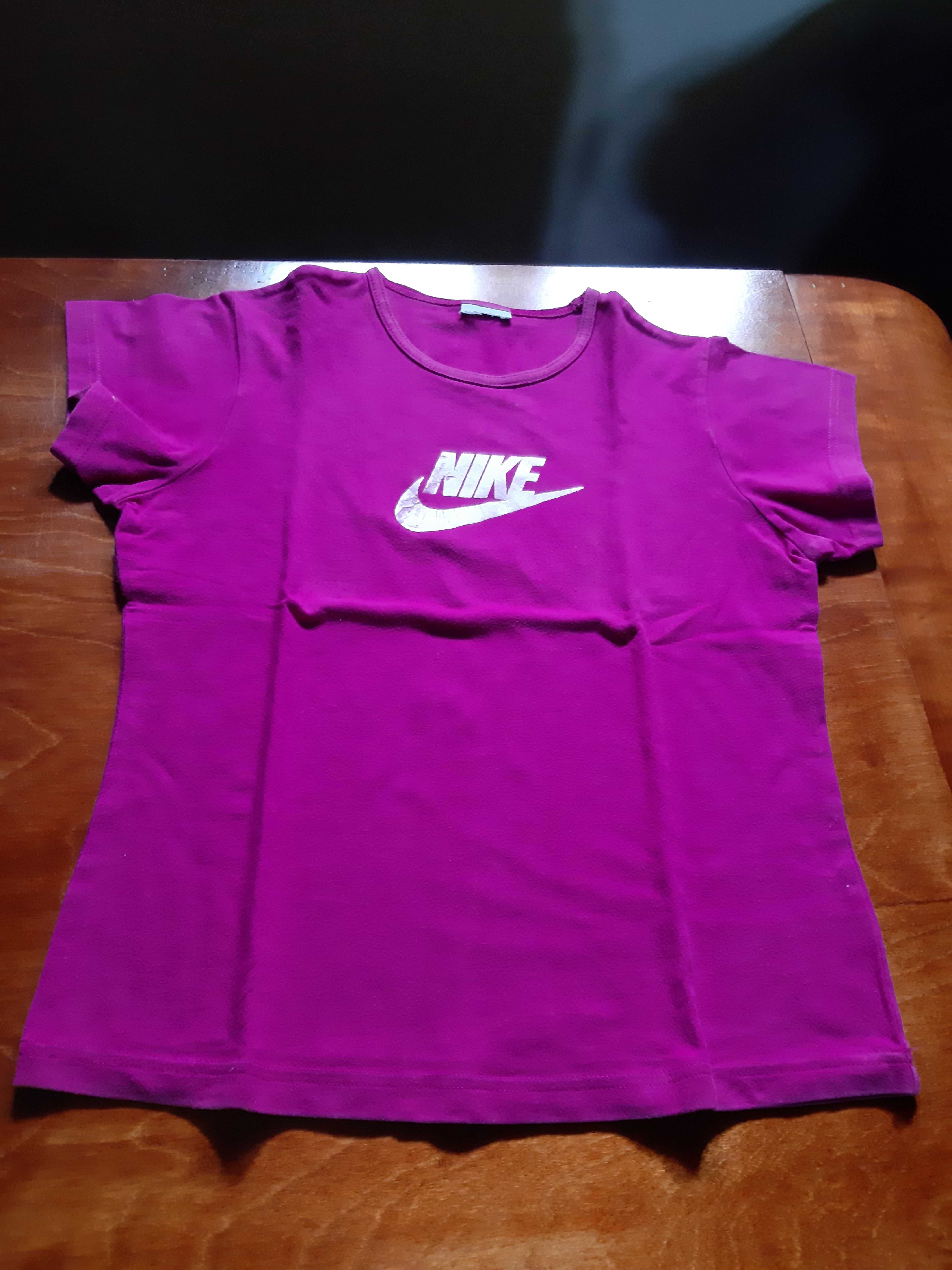 Lote de 2 camisolas Nike & Chic dress