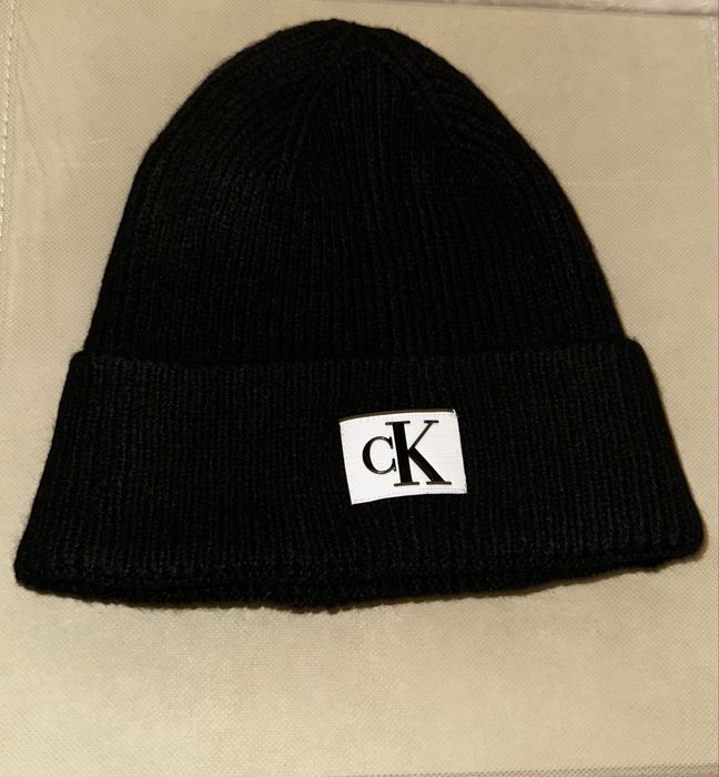 Зимова Шапка Calvin Klein