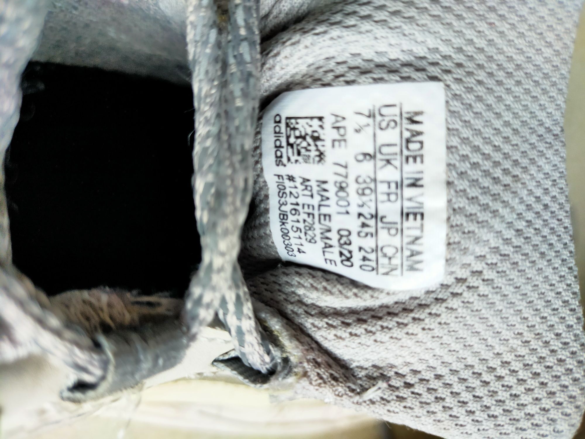 Adidasy Yeezy Boost 700V2 Static 39,5 /24,5 cm