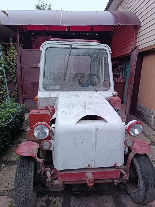 Продам трактоТ25