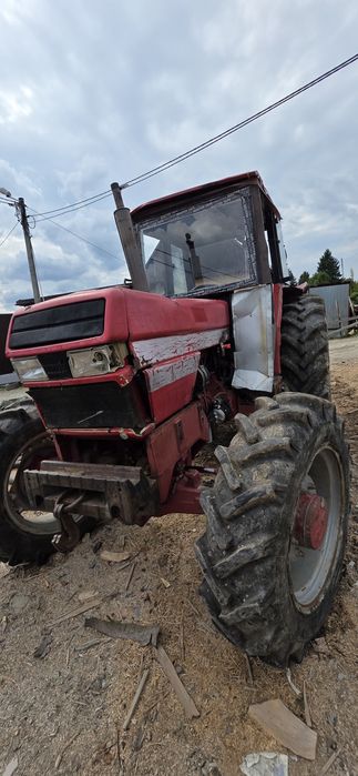 Ciągnik Case 1992 international harvester  895A