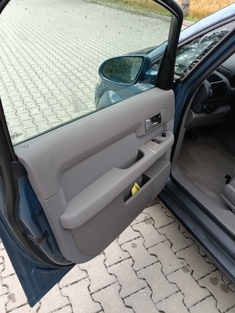 Sprzedam Audi a2 benzyna gaz