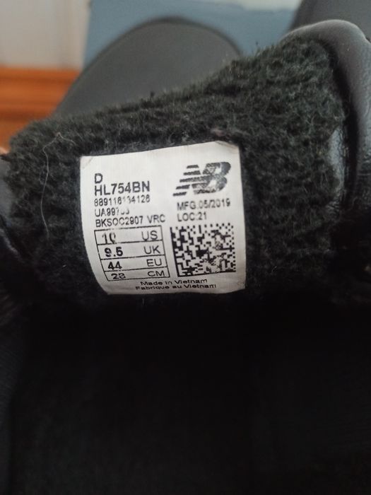 Продам ботинки New balance