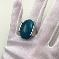 Кольцо массивное безразмерное бижутерия с голубым камнем