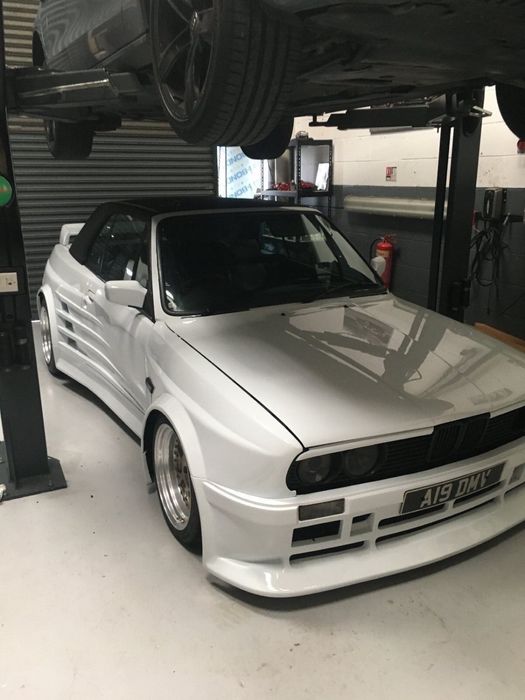 Folger body kit sideskirts fenders