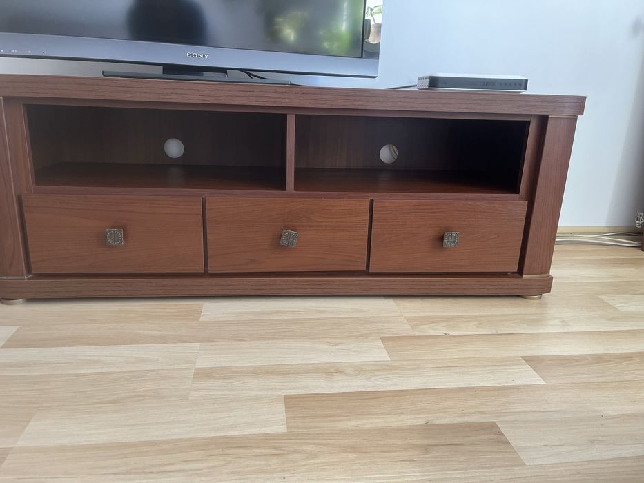 Komplet używanych mebli