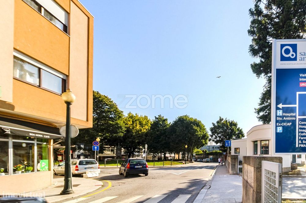 Trespasse de cafetaria no centro do Porto - Cedofeita